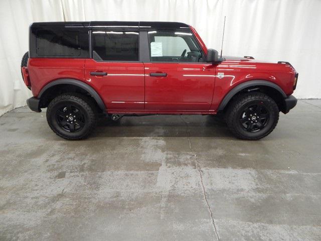 new 2025 Ford Bronco car, priced at $45,914