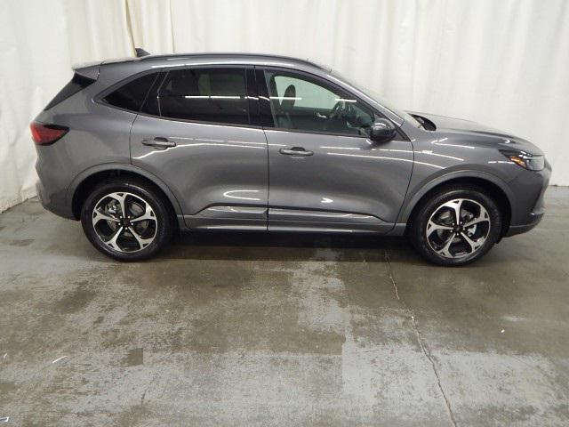 new 2025 Ford Escape car, priced at $33,719