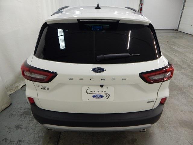 new 2025 Ford Escape car, priced at $38,039