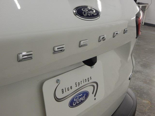 new 2025 Ford Escape car, priced at $38,039