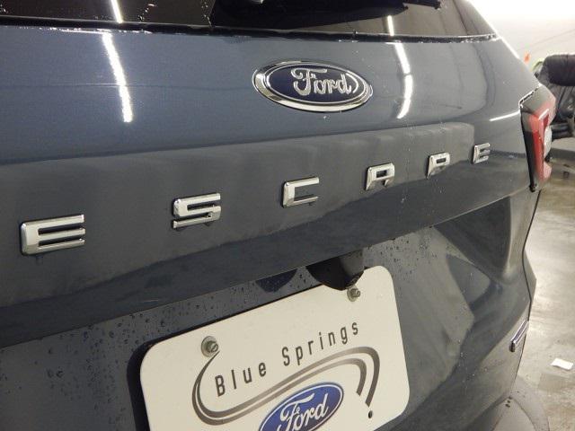 new 2025 Ford Escape car, priced at $32,182