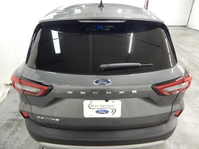 new 2025 Ford Escape car, priced at $29,875