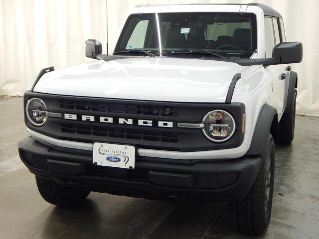 new 2025 Ford Bronco car, priced at $43,963