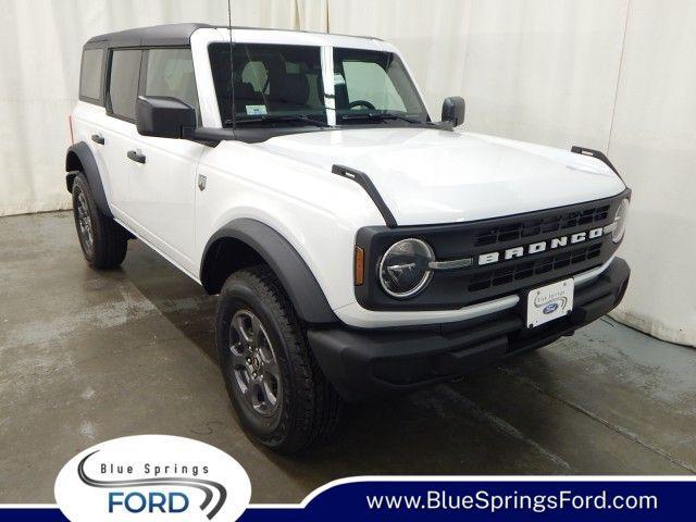 new 2025 Ford Bronco car, priced at $46,016