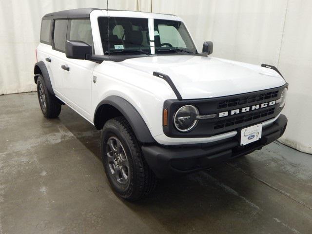 new 2025 Ford Bronco car, priced at $43,963