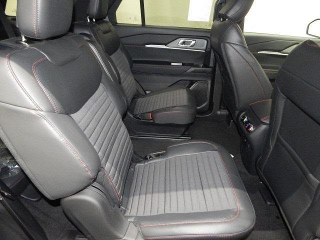 new 2025 Ford Explorer car, priced at $50,120