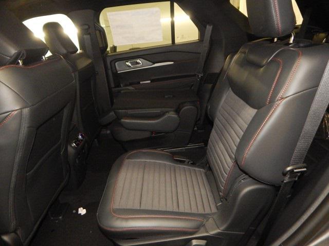new 2025 Ford Explorer car, priced at $50,120