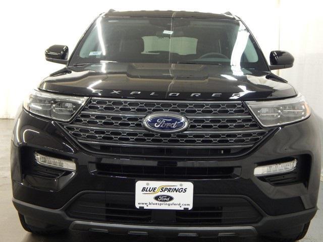 new 2024 Ford Explorer car, priced at $45,252