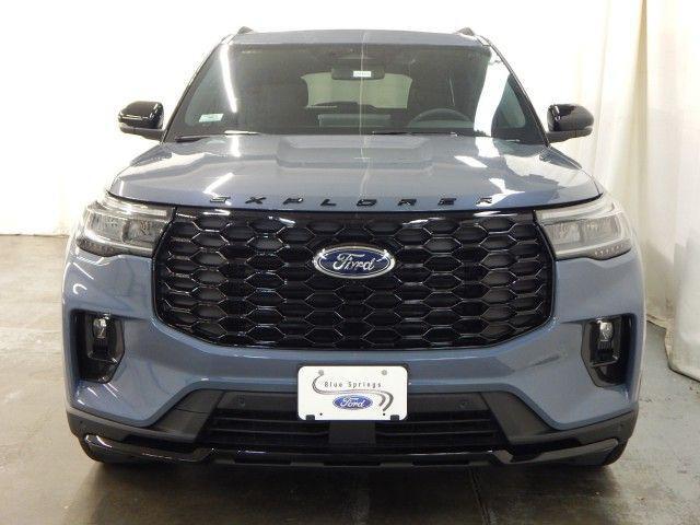 new 2025 Ford Explorer car, priced at $51,895