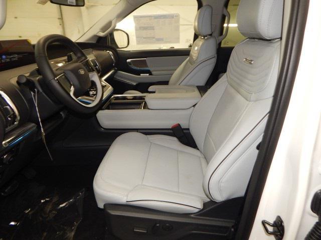 new 2025 Ford Expedition car, priced at $87,595