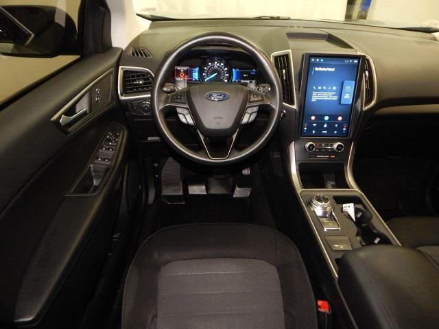 used 2022 Ford Edge car