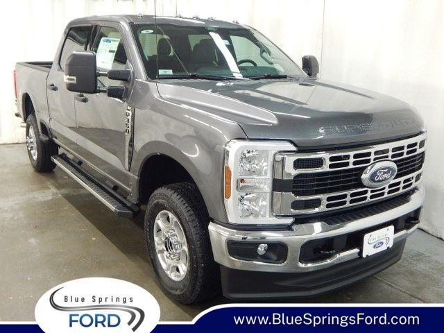 new 2025 Ford F-350 car, priced at $60,338