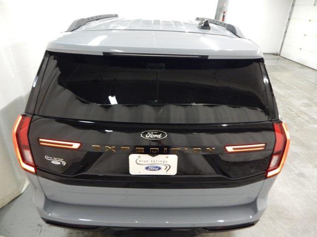 new 2025 Ford Expedition car, priced at $82,280