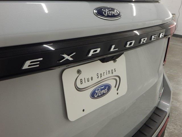 new 2025 Ford Explorer car, priced at $42,010