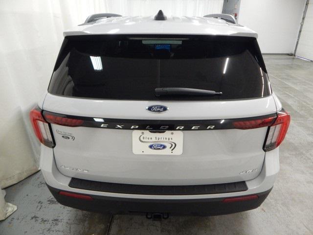 new 2025 Ford Explorer car, priced at $42,010