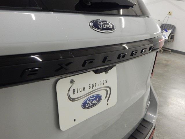 new 2025 Ford Explorer car, priced at $60,300