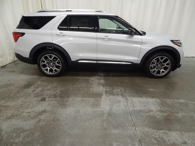 new 2025 Ford Explorer car, priced at $60,300