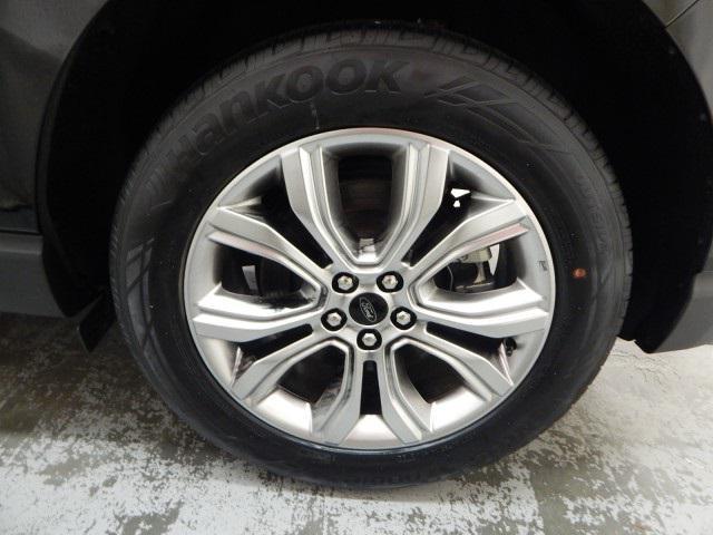 used 2024 Ford Edge car, priced at $26,199