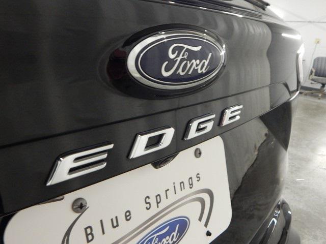 used 2024 Ford Edge car, priced at $26,199