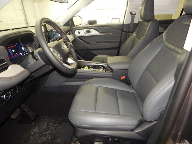 new 2025 Ford Explorer car, priced at $44,525