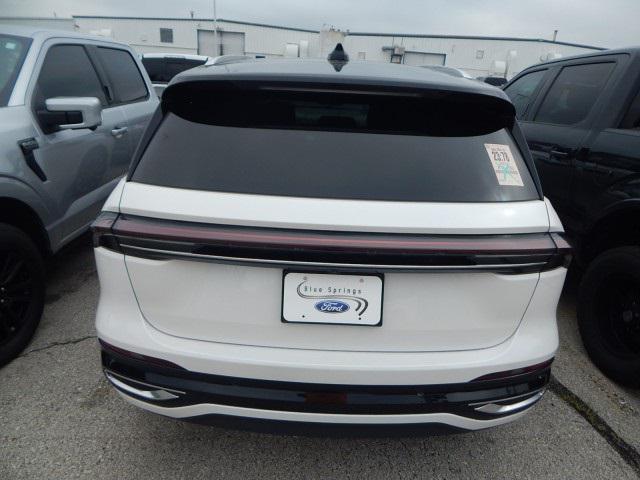 used 2024 Lincoln Nautilus car, priced at $49,988