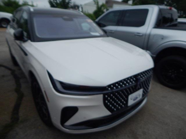 used 2024 Lincoln Nautilus car, priced at $49,988