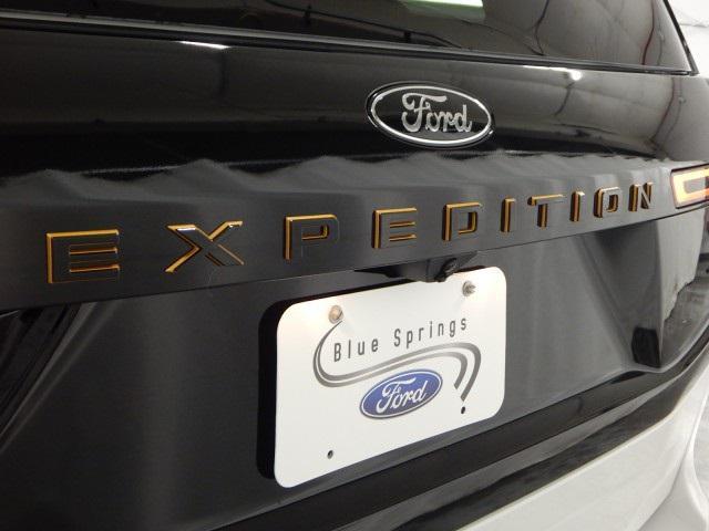 new 2025 Ford Expedition car, priced at $85,285