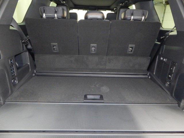 new 2025 Ford Expedition car, priced at $85,285