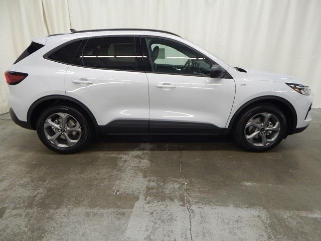 new 2026 Ford Escape car, priced at $31,295