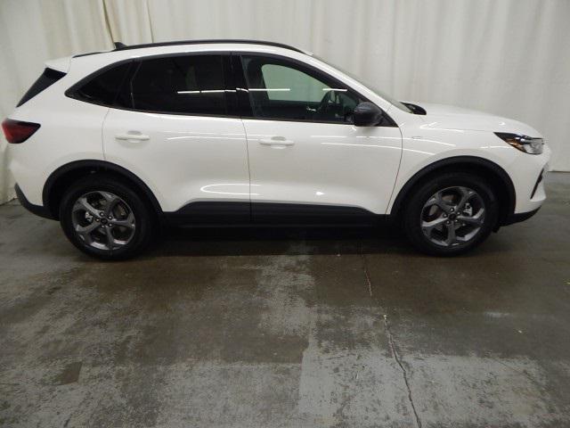 new 2025 Ford Escape car, priced at $28,299