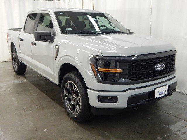 new 2024 Ford F-150 car, priced at $43,928