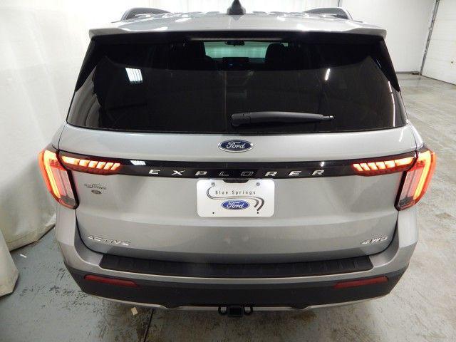 new 2025 Ford Explorer car, priced at $46,226