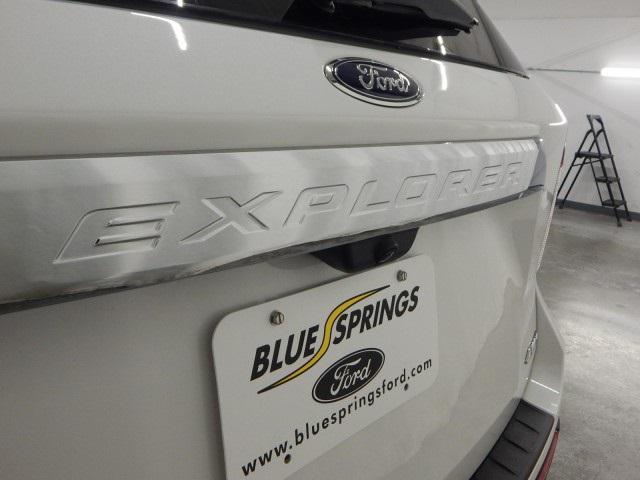 new 2024 Ford Explorer car, priced at $47,444
