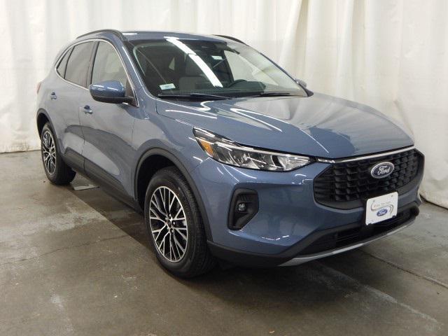 new 2025 Ford Escape car, priced at $32,029