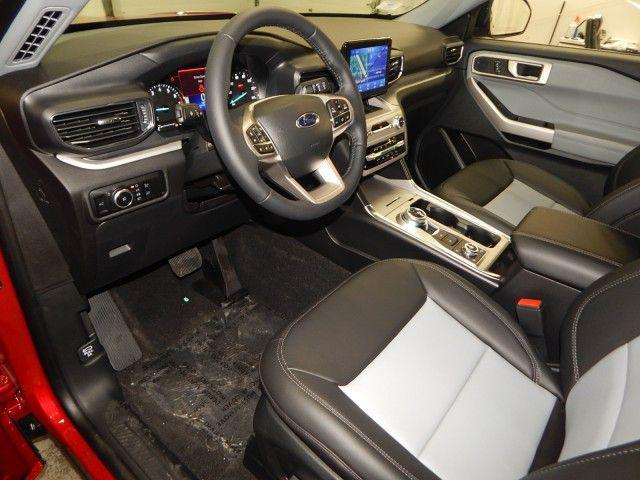 used 2023 Ford Explorer car, priced at $33,974