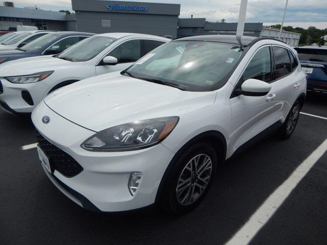 used 2022 Ford Escape car, priced at $21,388
