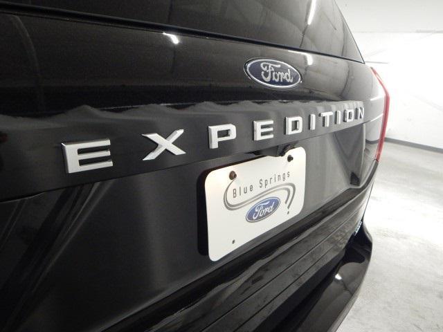 new 2025 Ford Expedition Max car, priced at $74,770
