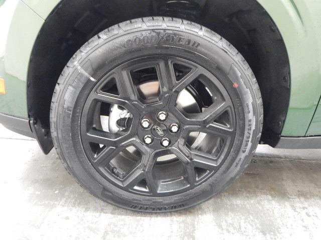 new 2025 Ford Maverick car, priced at $36,920