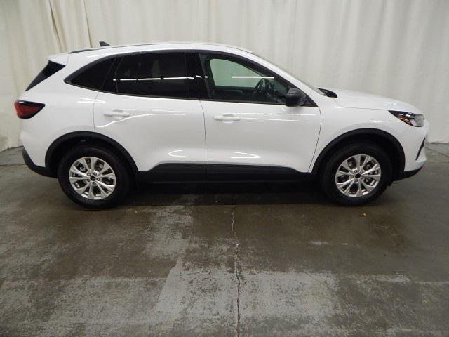new 2025 Ford Escape car, priced at $26,962