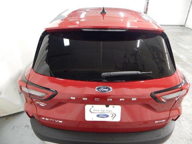 new 2025 Ford Escape car, priced at $32,030