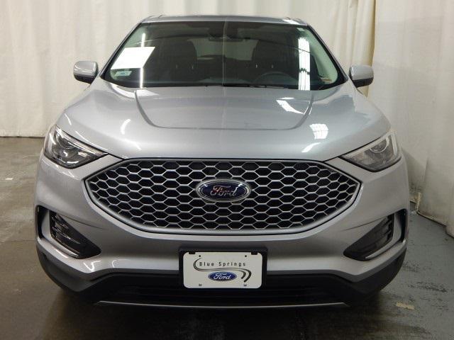 used 2024 Ford Edge car, priced at $27,458