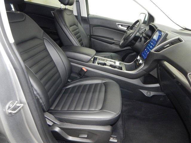 used 2024 Ford Edge car, priced at $27,458