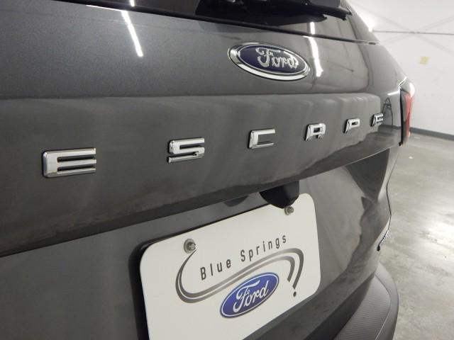 new 2025 Ford Escape car, priced at $30,074