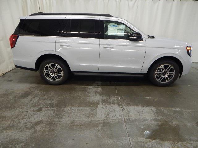 new 2025 Ford Expedition car, priced at $68,955
