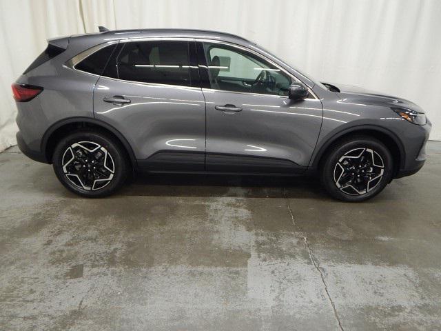new 2025 Ford Escape car, priced at $33,414