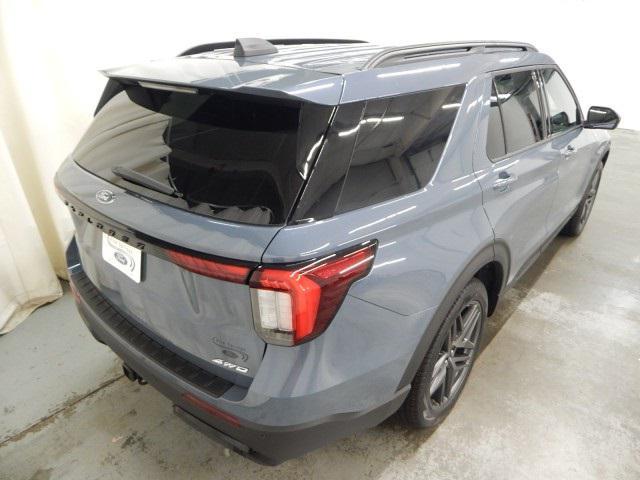 new 2025 Ford Explorer car, priced at $48,227