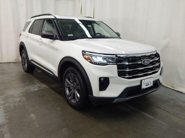 new 2025 Ford Explorer car, priced at $48,566