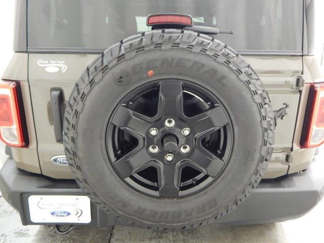 new 2025 Ford Bronco car, priced at $47,609