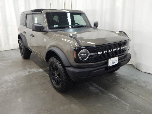 new 2025 Ford Bronco car, priced at $47,609