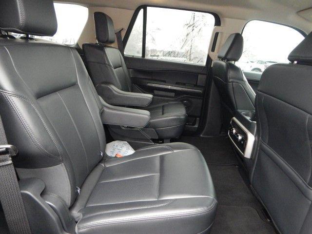 used 2024 Ford Expedition car, priced at $52,966